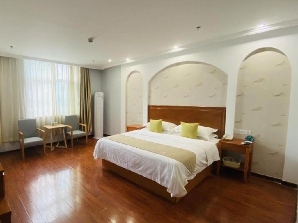 Greentree Inn Shandong Linxi Pingyi Mengyang Road Express Hotel Εξωτερικό φωτογραφία