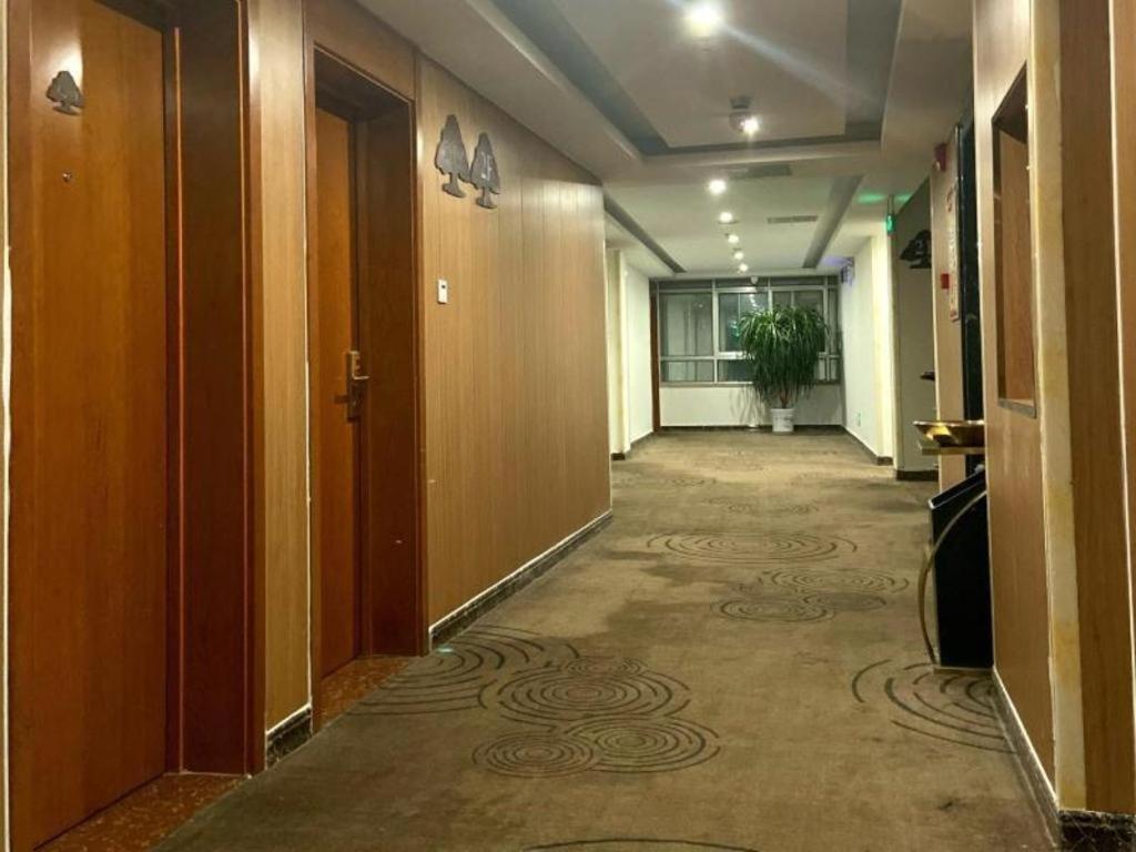 Greentree Inn Shandong Linxi Pingyi Mengyang Road Express Hotel Εξωτερικό φωτογραφία